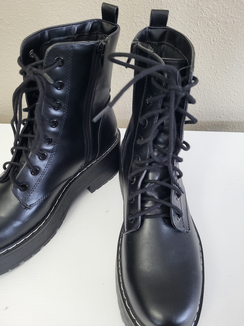 Soda Black Lace-Up Platform Combat Boots - Women Size 11 - Picture 4 of 11